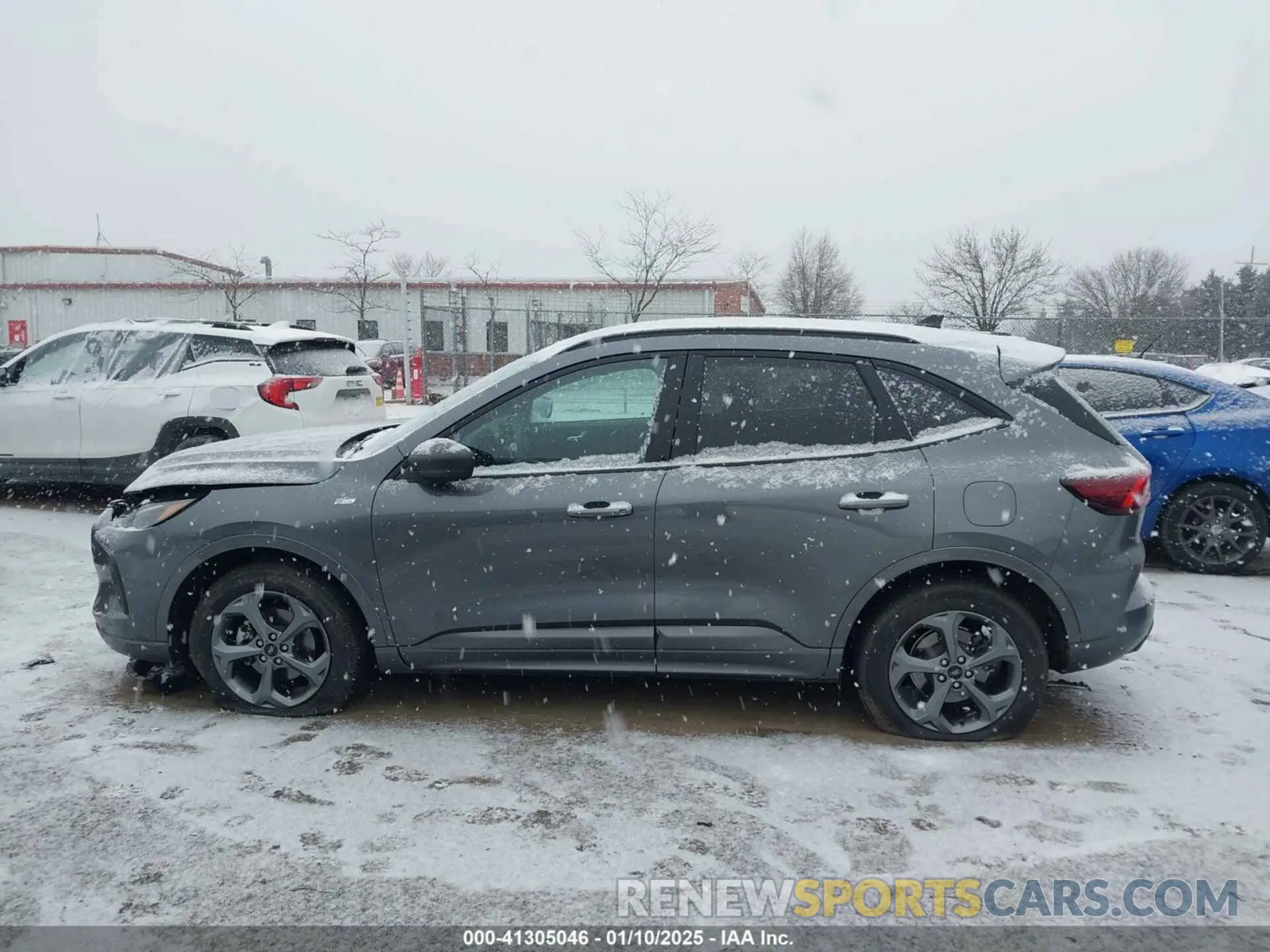13 Photograph of a damaged car 1FMCU9MN5RUA12545 FORD ESCAPE 2024