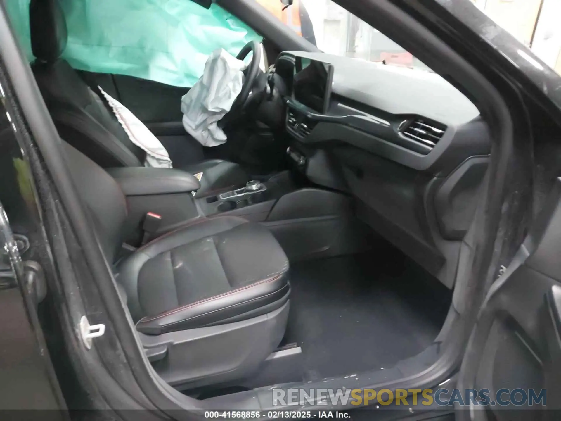 5 Фотография поврежденного автомобиля 1FMCU9MN5RUB52689 FORD ESCAPE 2024