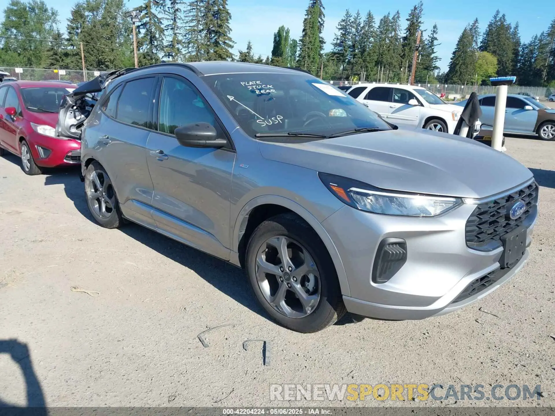 1 Фотография поврежденного автомобиля 1FMCU9MN6RUA24199 FORD ESCAPE 2024
