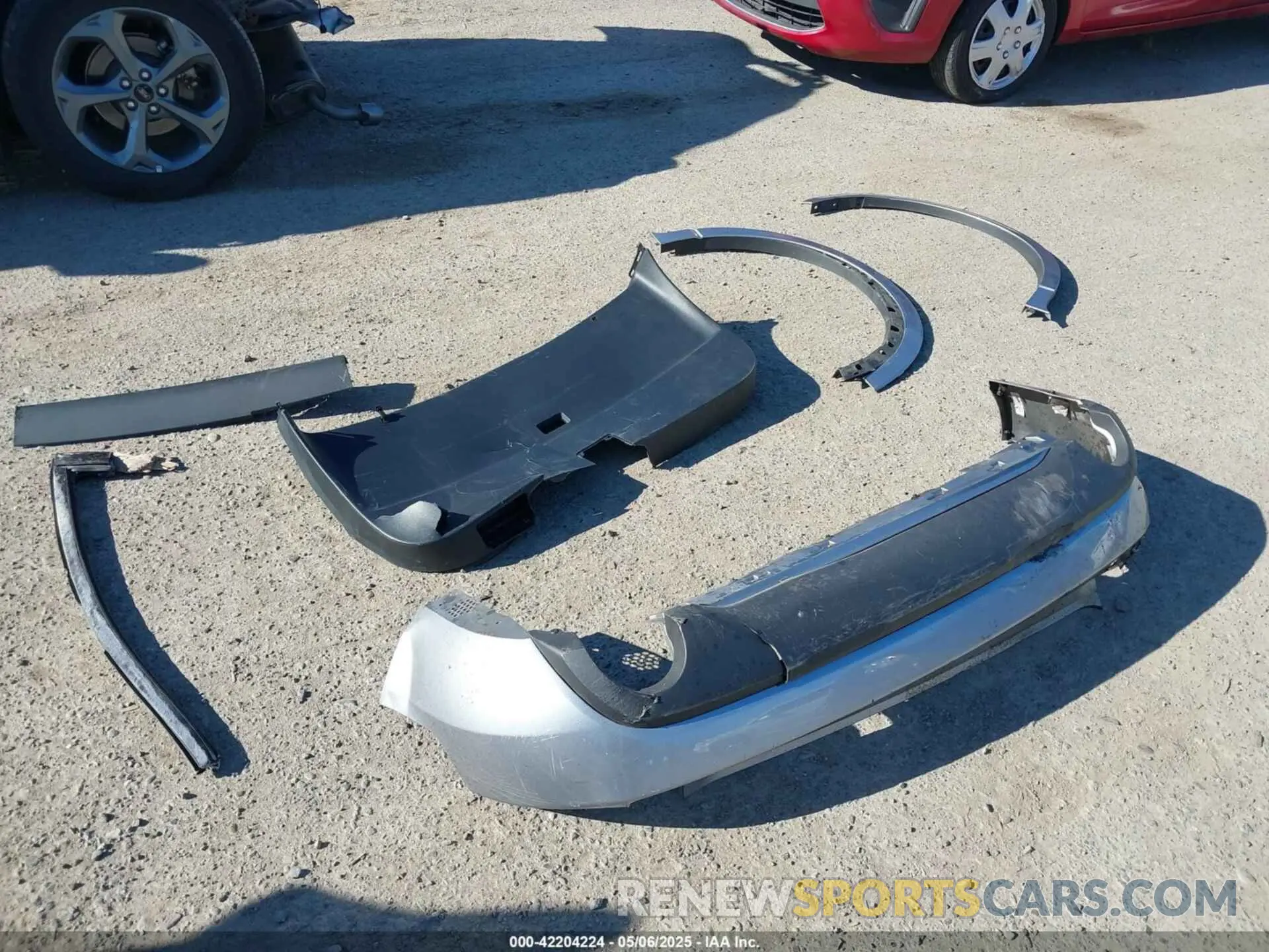 12 Фотография поврежденного автомобиля 1FMCU9MN6RUA24199 FORD ESCAPE 2024