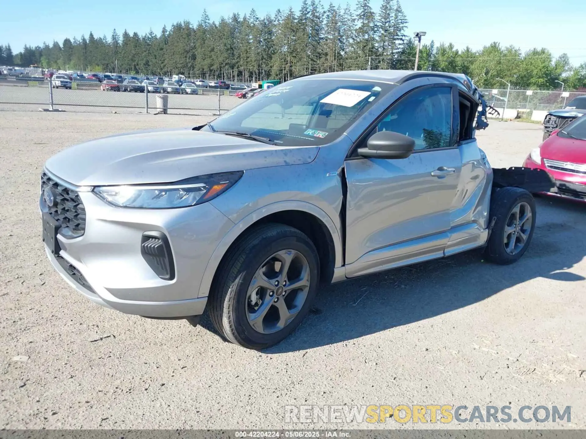 2 Фотография поврежденного автомобиля 1FMCU9MN6RUA24199 FORD ESCAPE 2024