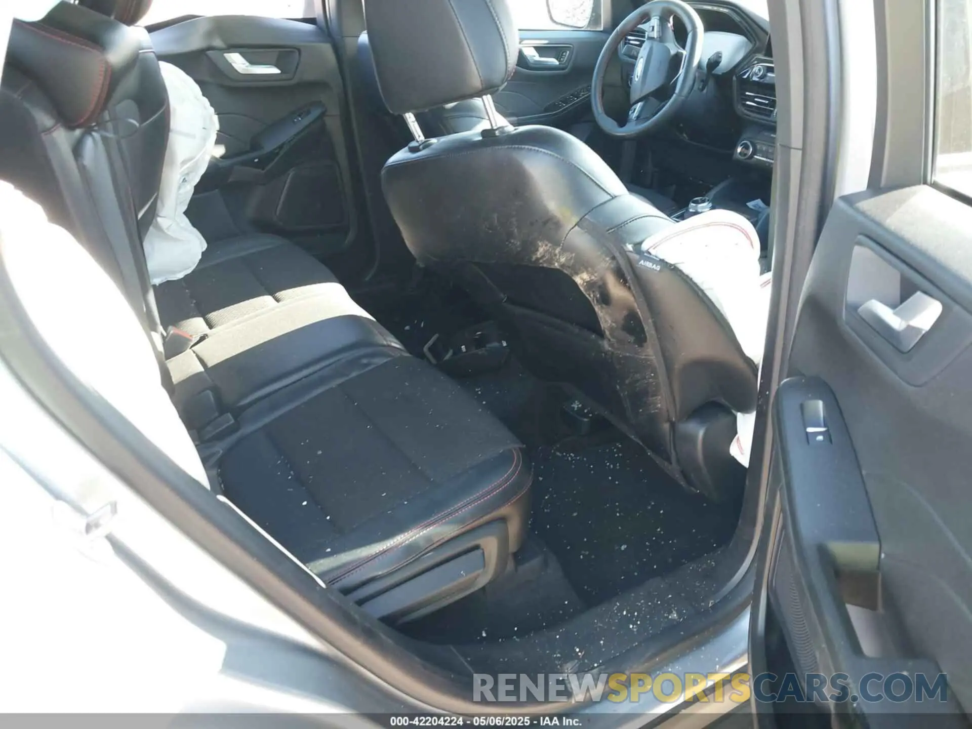 8 Фотография поврежденного автомобиля 1FMCU9MN6RUA24199 FORD ESCAPE 2024