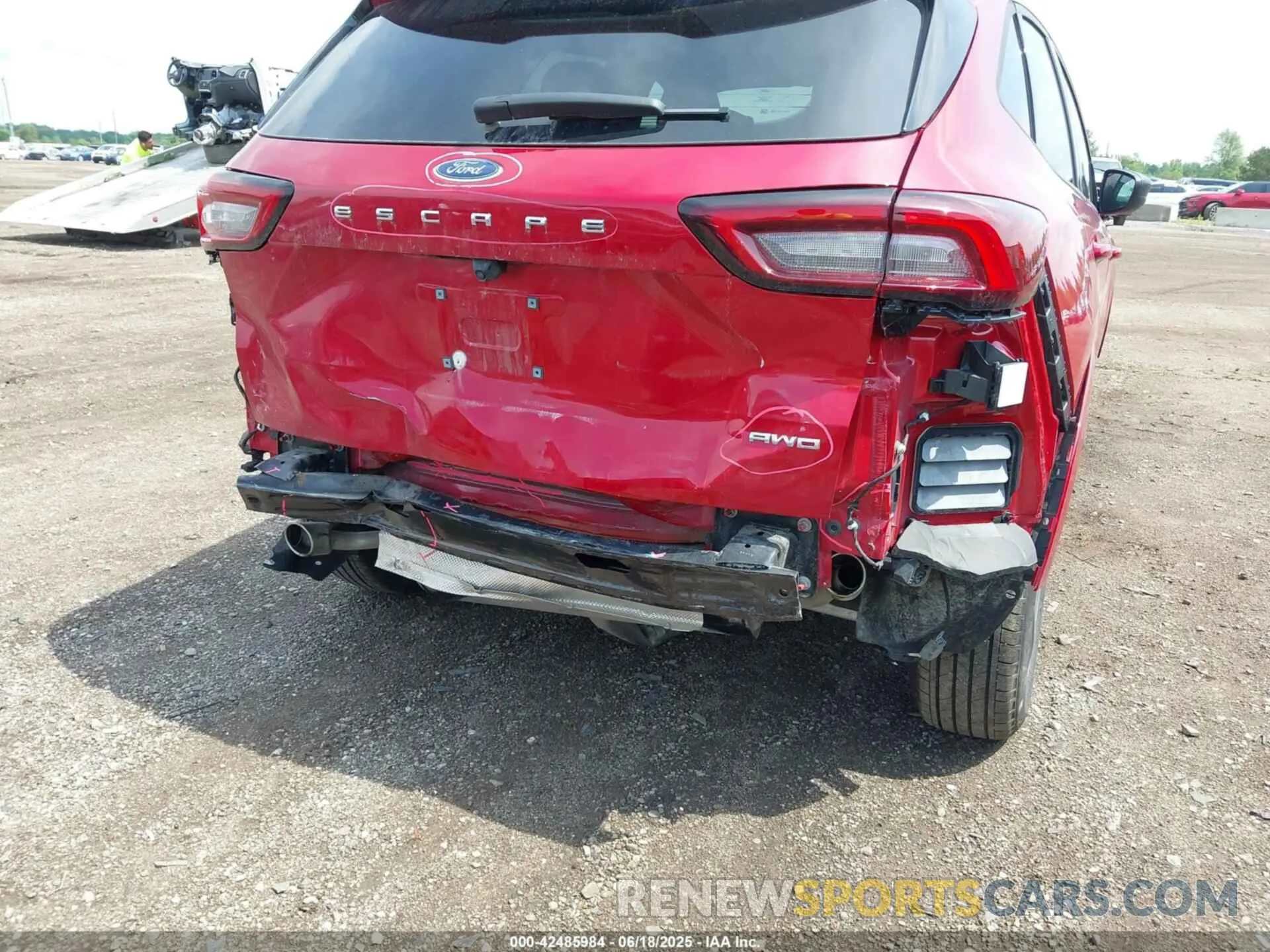 18 Фотография поврежденного автомобиля 1FMCU9MN6RUB24898 FORD ESCAPE 2024