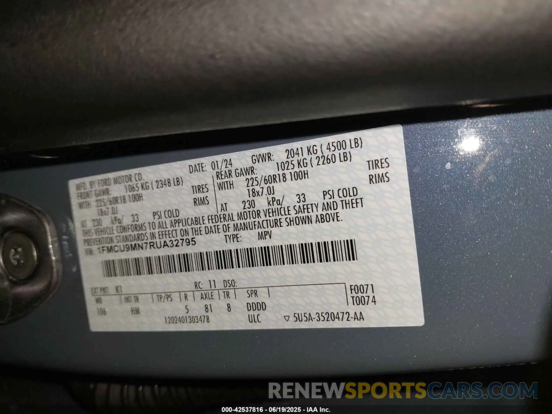 9 Фотография поврежденного автомобиля 1FMCU9MN7RUA32795 FORD ESCAPE 2024