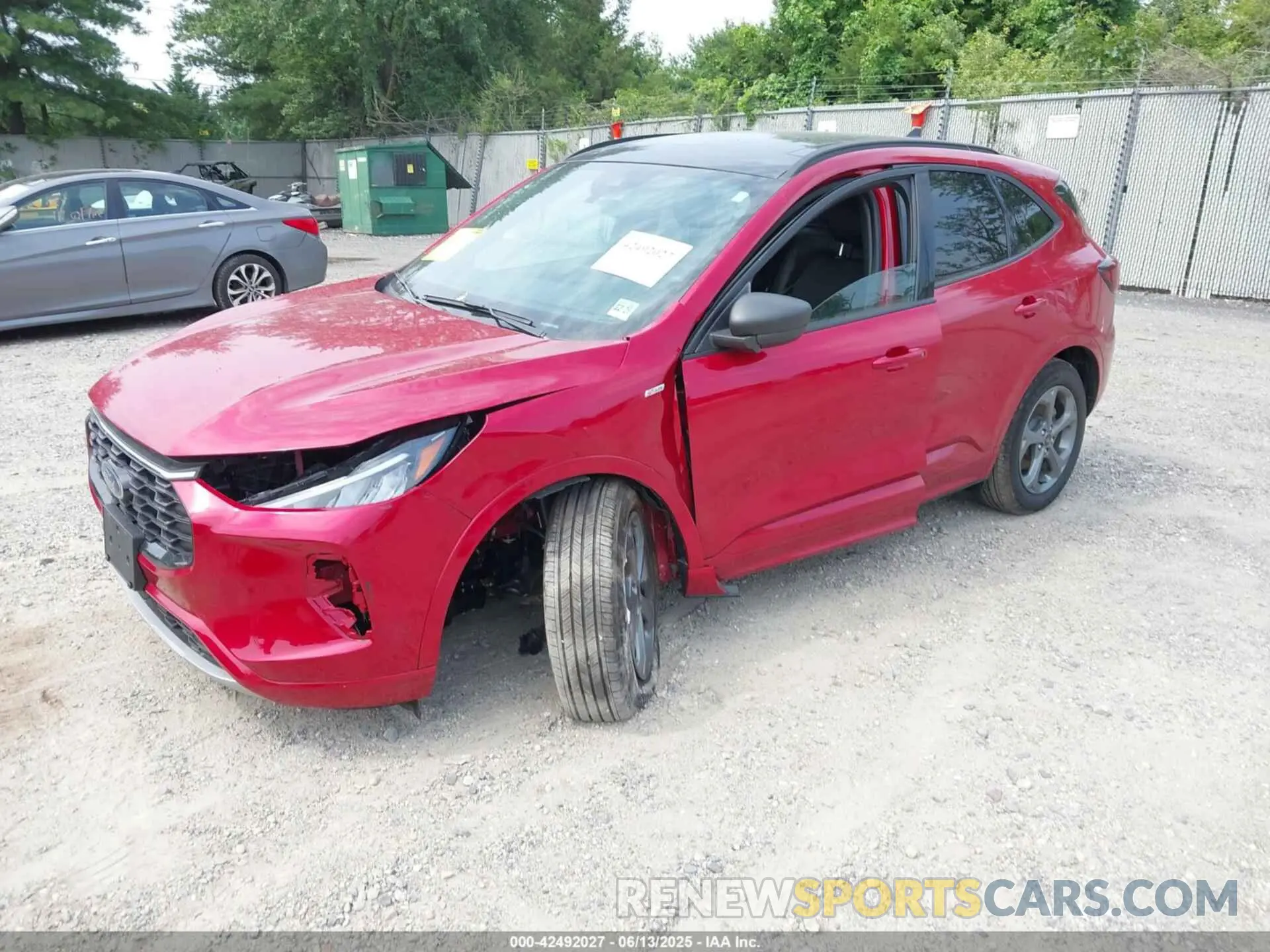2 Фотография поврежденного автомобиля 1FMCU9MNXRUA49509 FORD ESCAPE 2024