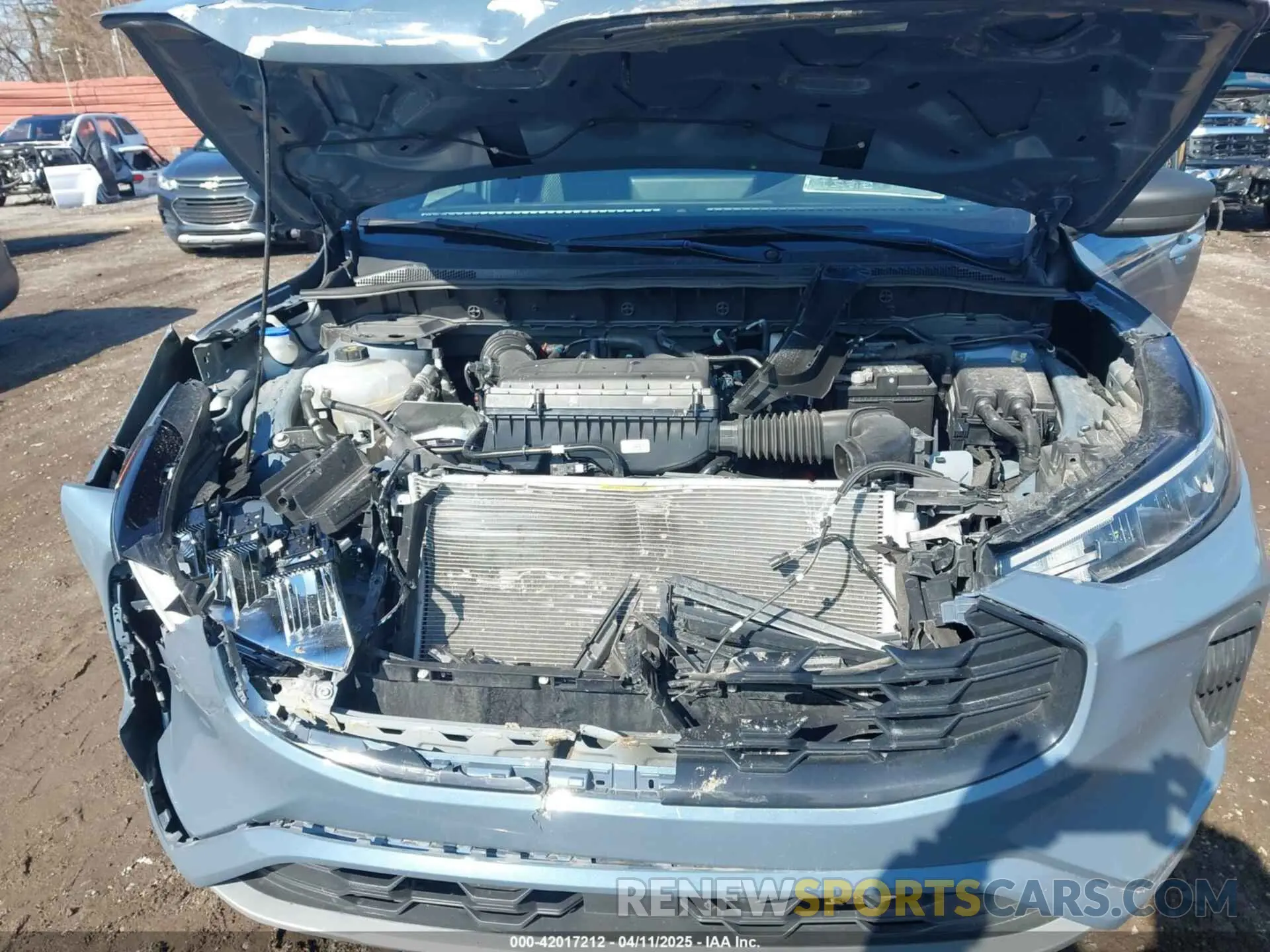 10 Photograph of a damaged car 1FMCU9MNXRUB31109 FORD ESCAPE 2024
