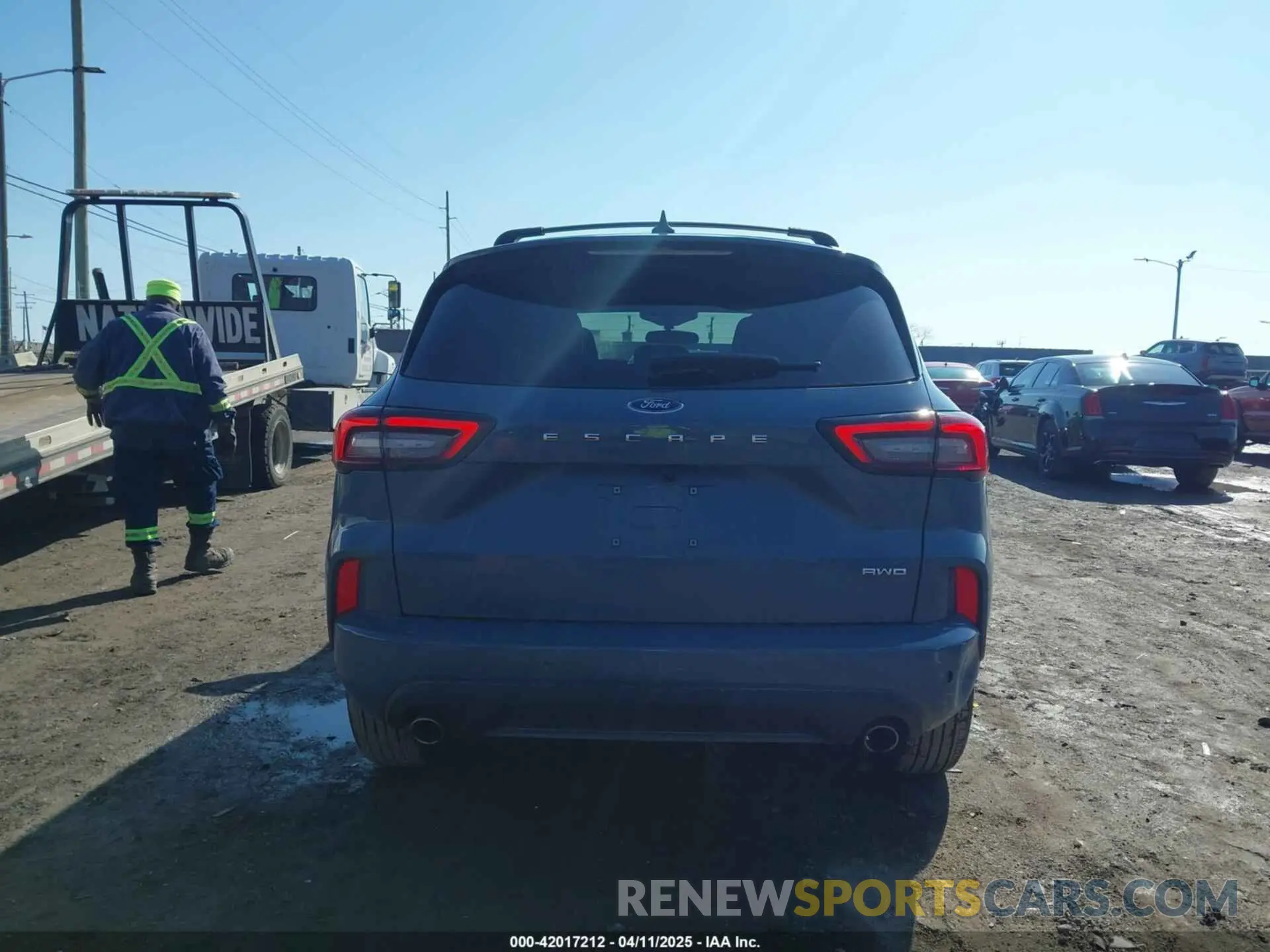 16 Photograph of a damaged car 1FMCU9MNXRUB31109 FORD ESCAPE 2024