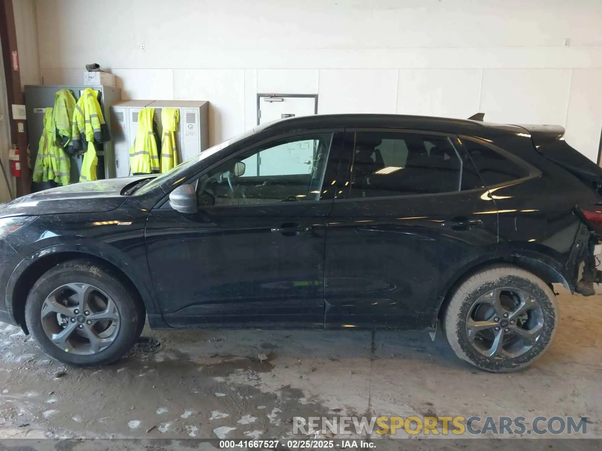 14 Фотография поврежденного автомобиля 1FMCU9MNXRUB60884 FORD ESCAPE 2024