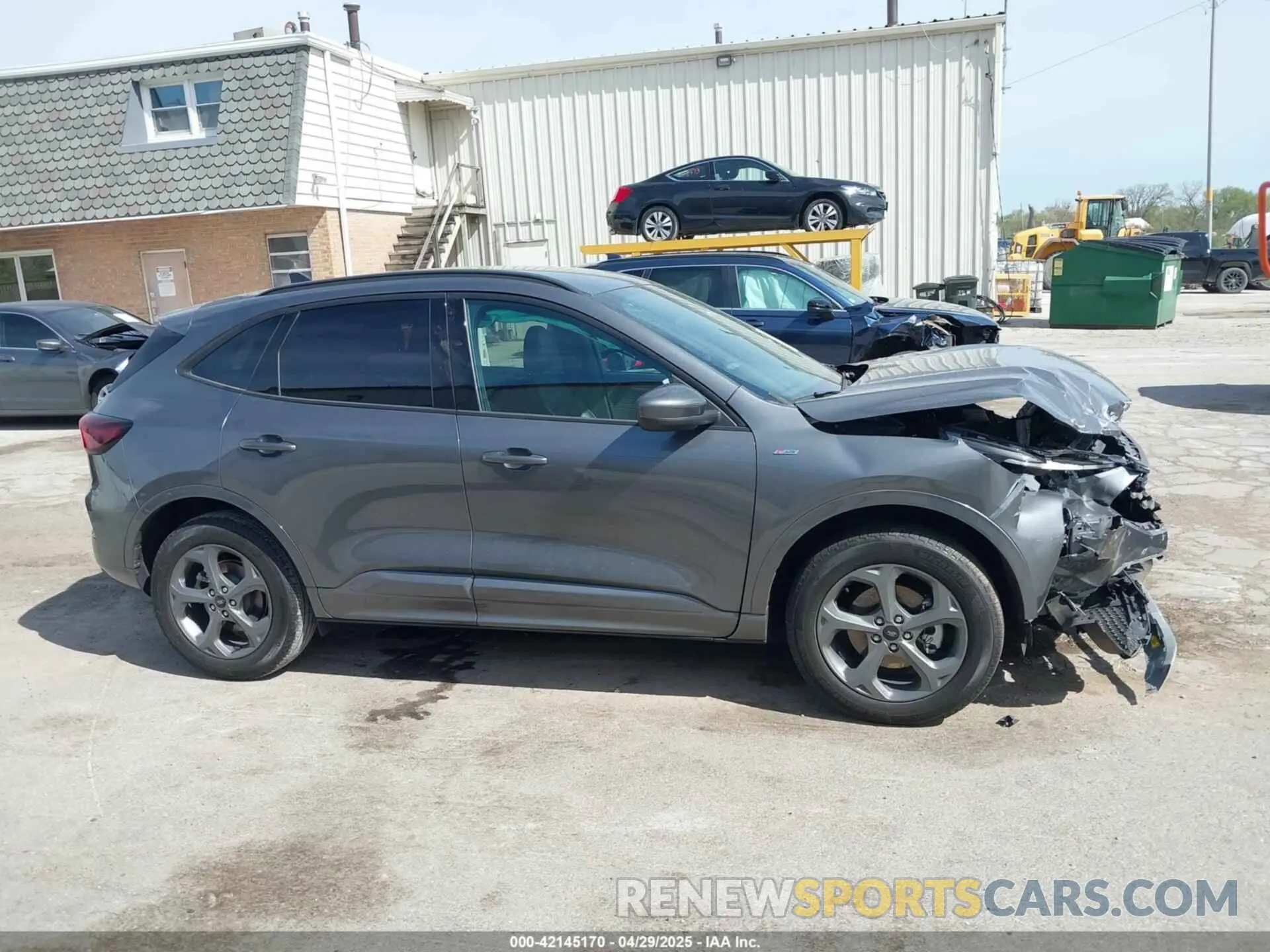 13 Photograph of a damaged car 1FMCU9NA9RUB60676 FORD ESCAPE 2024