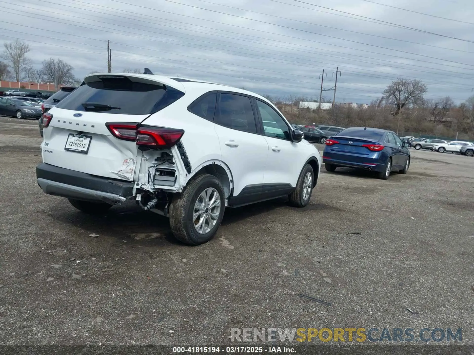 4 Фотография поврежденного автомобиля 1FMCU0GN0SUA19156 FORD ESCAPE 2025