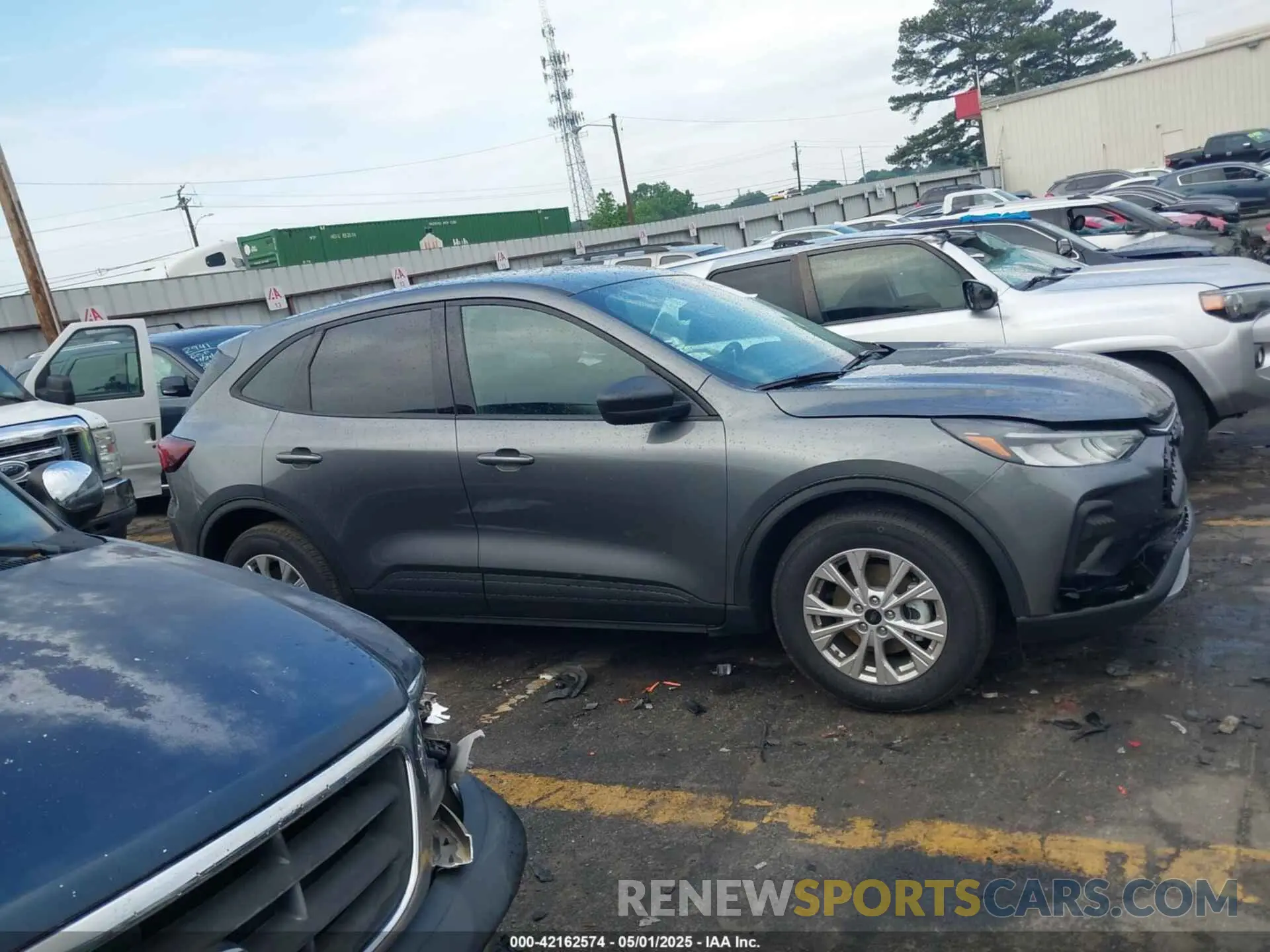 13 Фотография поврежденного автомобиля 1FMCU0GN3SUA07759 FORD ESCAPE 2025