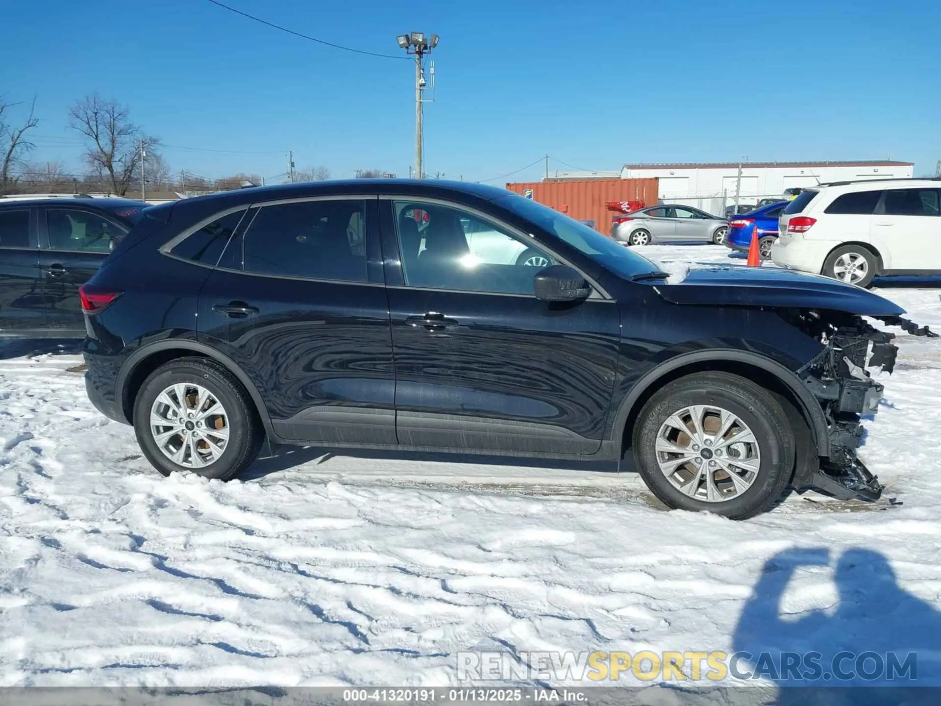 14 Photograph of a damaged car 1FMCU0GN5SUA35224 FORD ESCAPE 2025