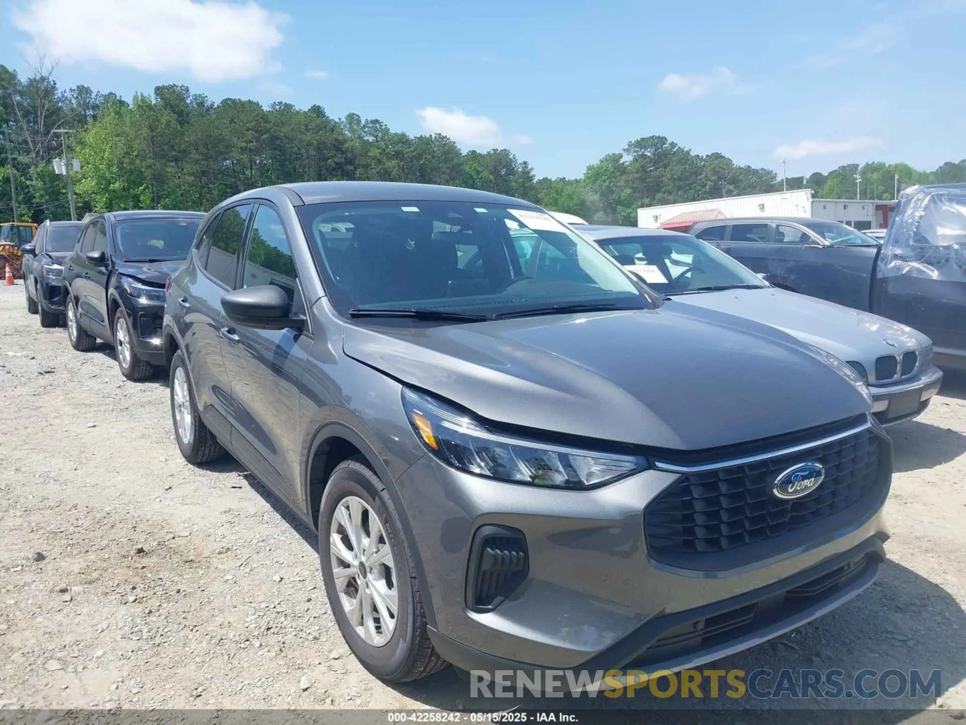 1 Photograph of a damaged car 1FMCU0GN5SUA62164 FORD ESCAPE 2025