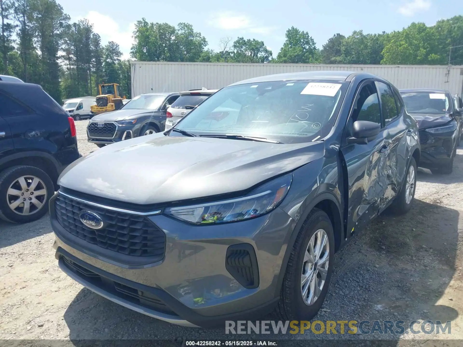 2 Photograph of a damaged car 1FMCU0GN5SUA62164 FORD ESCAPE 2025