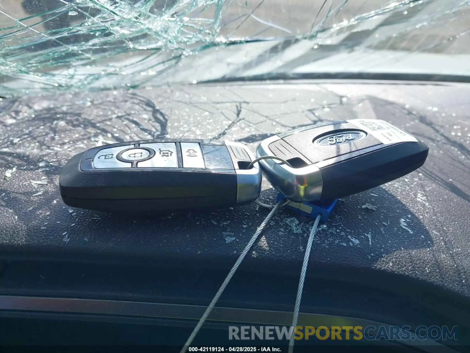 11 Photograph of a damaged car 1FMCU0GN7SUA37654 FORD ESCAPE 2025