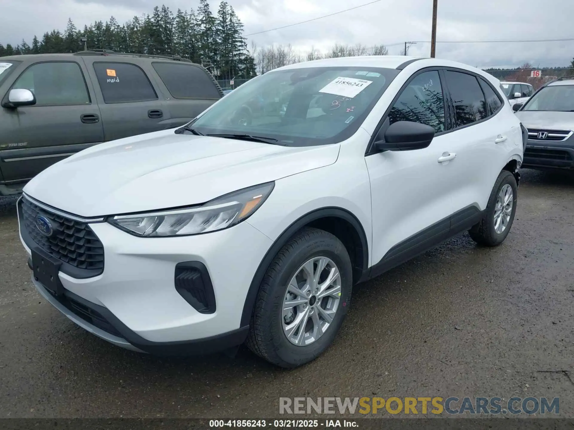 2 Фотография поврежденного автомобиля 1FMCU9GN2SUA84546 FORD ESCAPE 2025