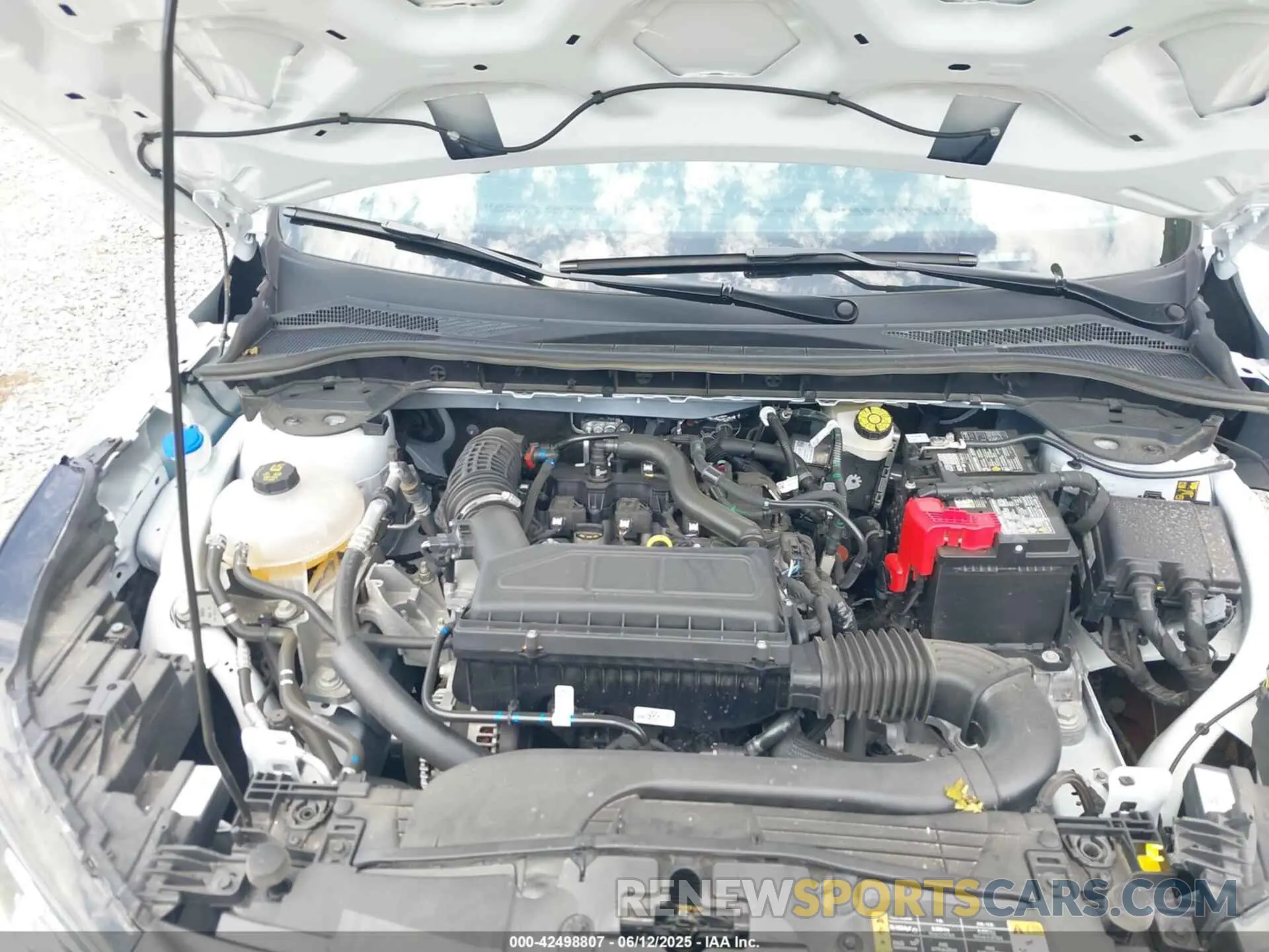 10 Фотография поврежденного автомобиля 1FMCU9GN6SUA57348 FORD ESCAPE 2025