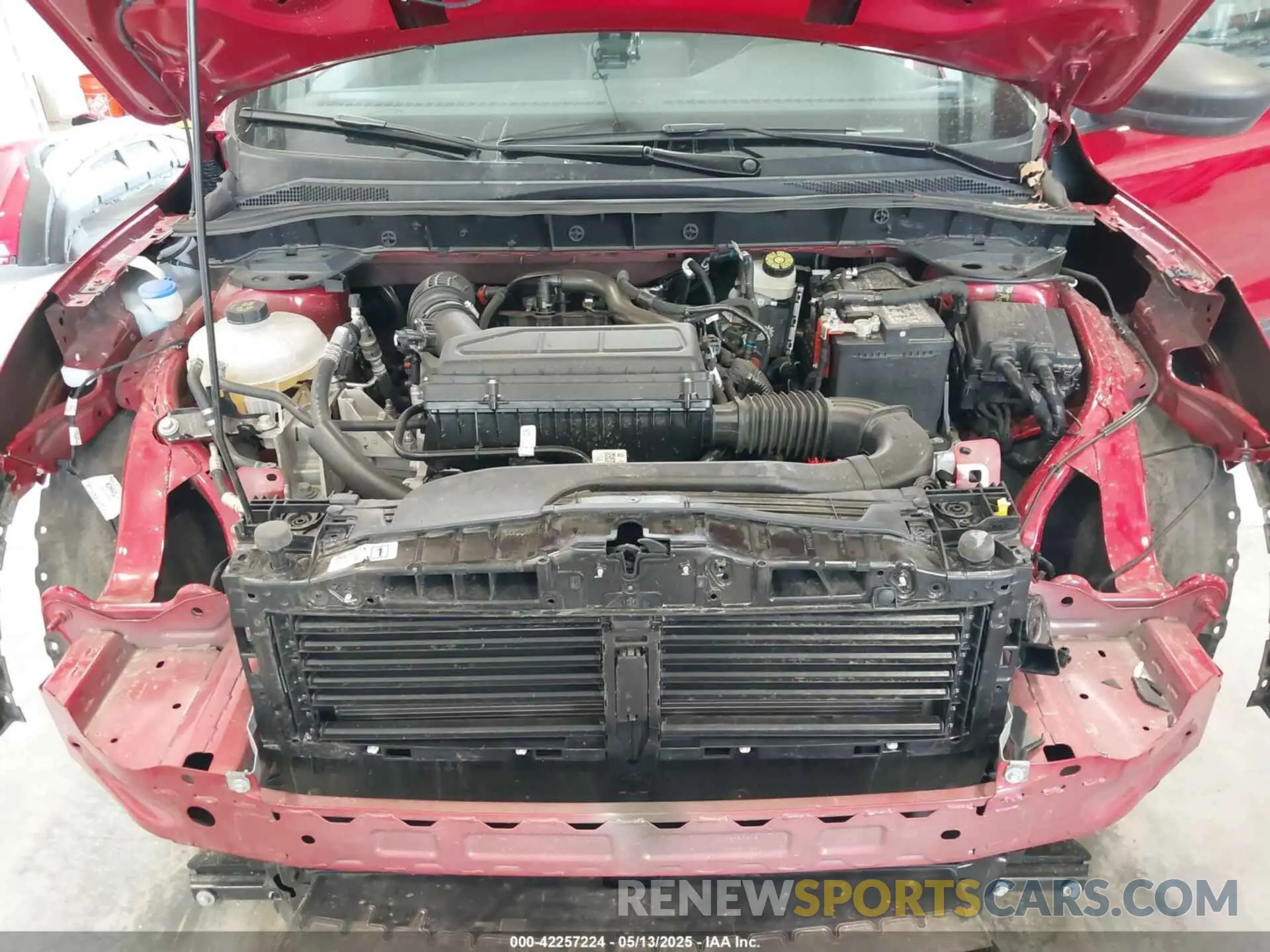 10 Фотография поврежденного автомобиля 1FMCU9MN3SUA10444 FORD ESCAPE 2025