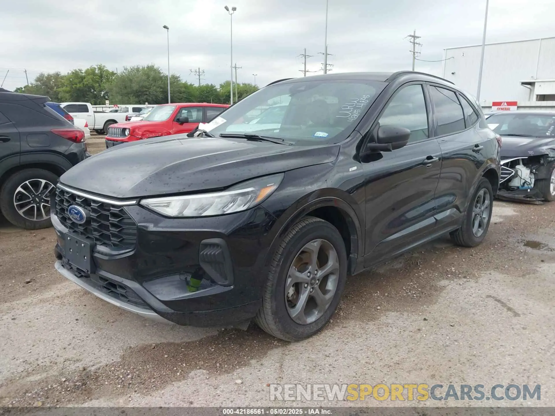 2 Photograph of a damaged car 1FMCU9MN9SUA87223 FORD ESCAPE 2025