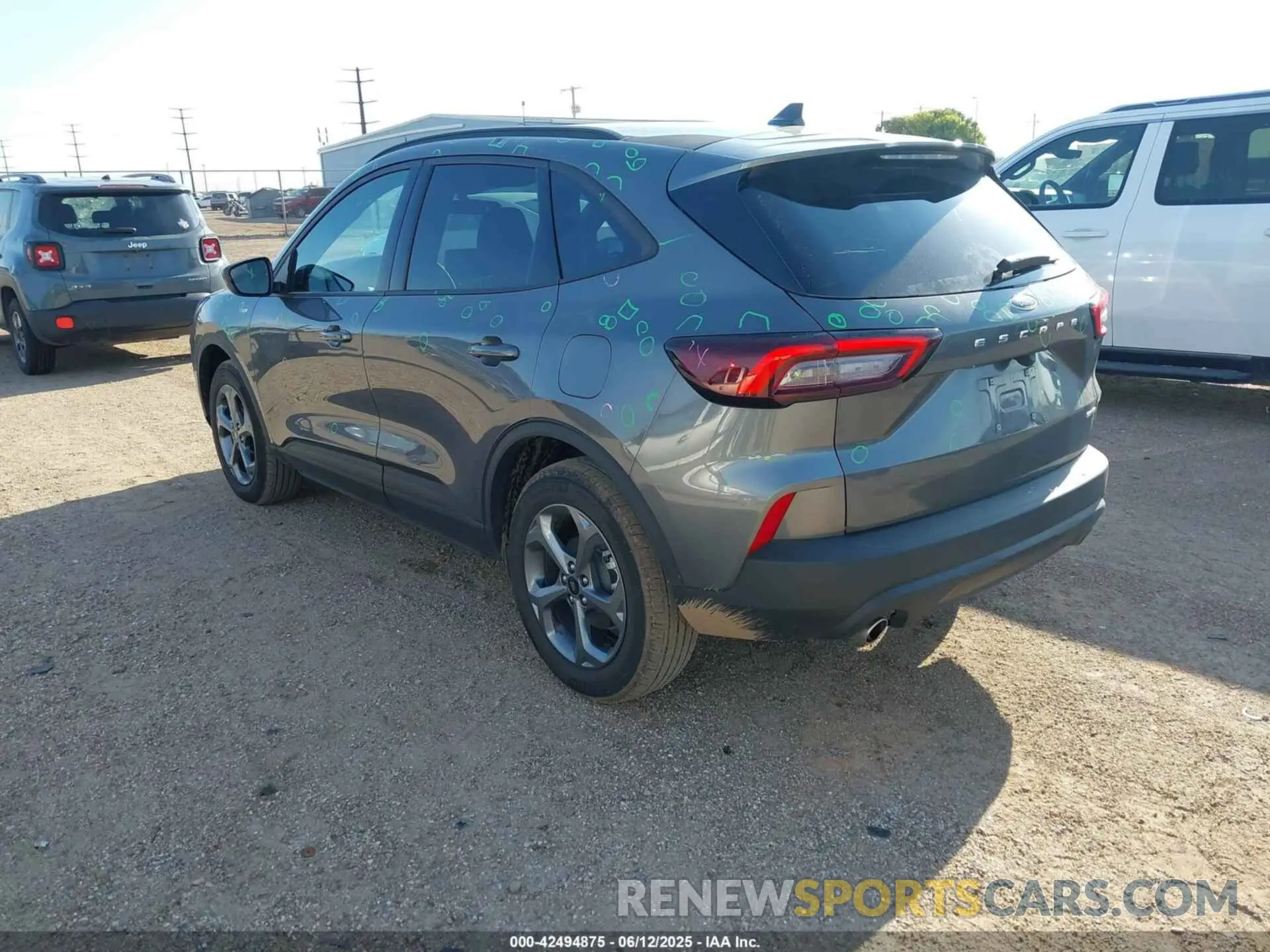 3 Photograph of a damaged car 1FMCU9NA3SUA74754 FORD ESCAPE 2025