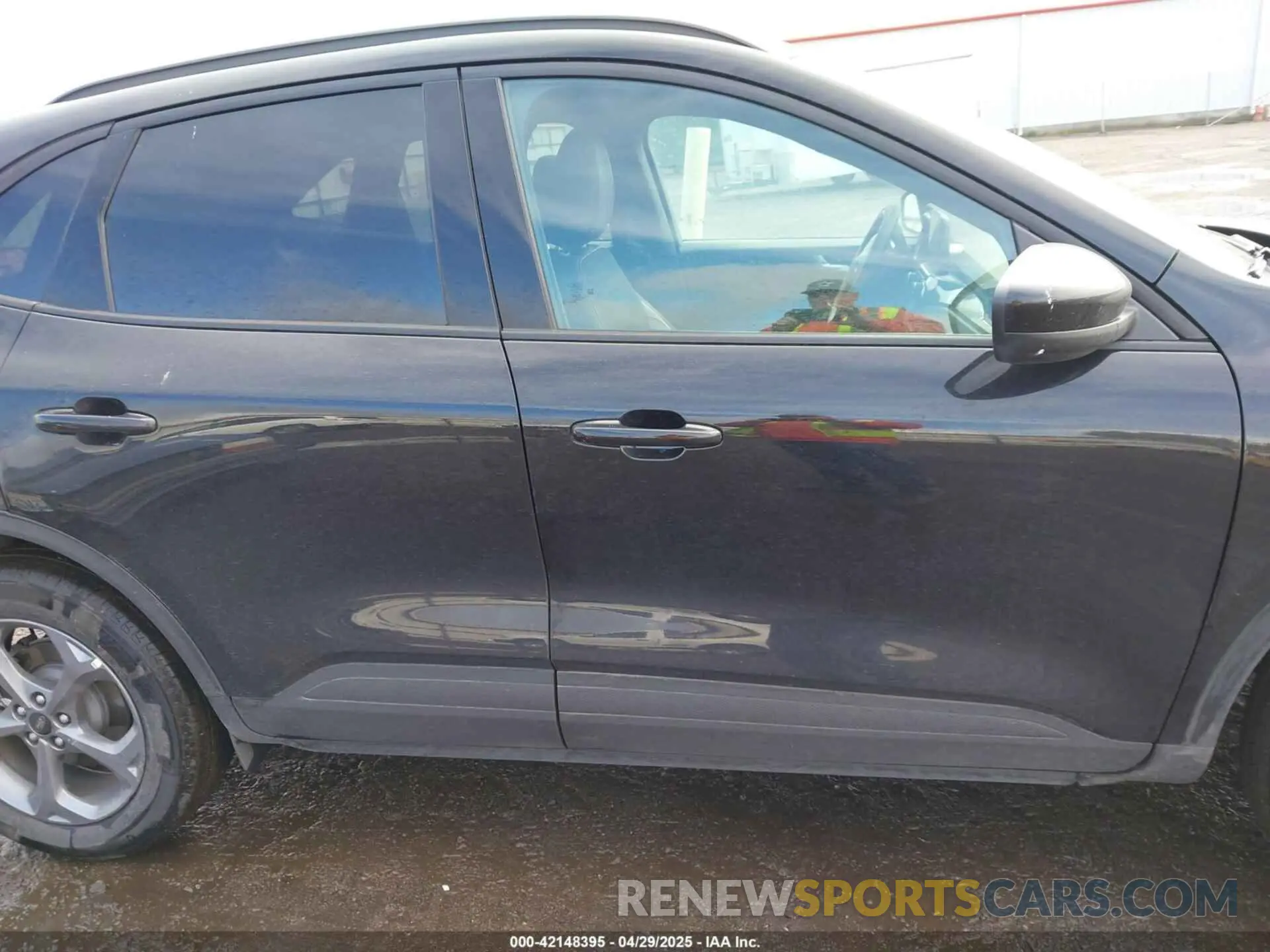 13 Photograph of a damaged car 1FMCU9NA5SUA44347 FORD ESCAPE 2025
