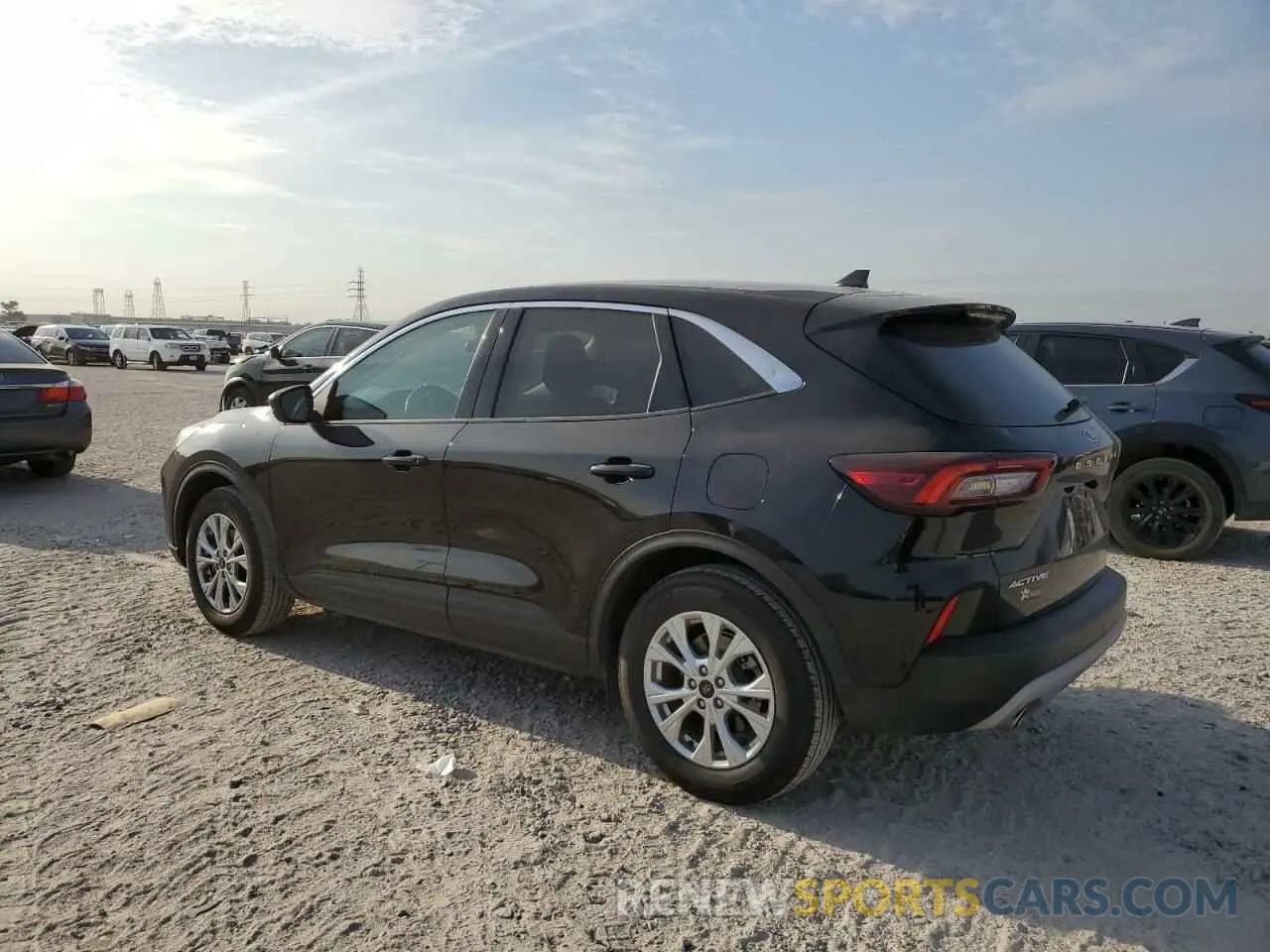 2 Фотография поврежденного автомобиля 1FMCU0GN1PUA60595 FORD ESCAPE ACT 2023