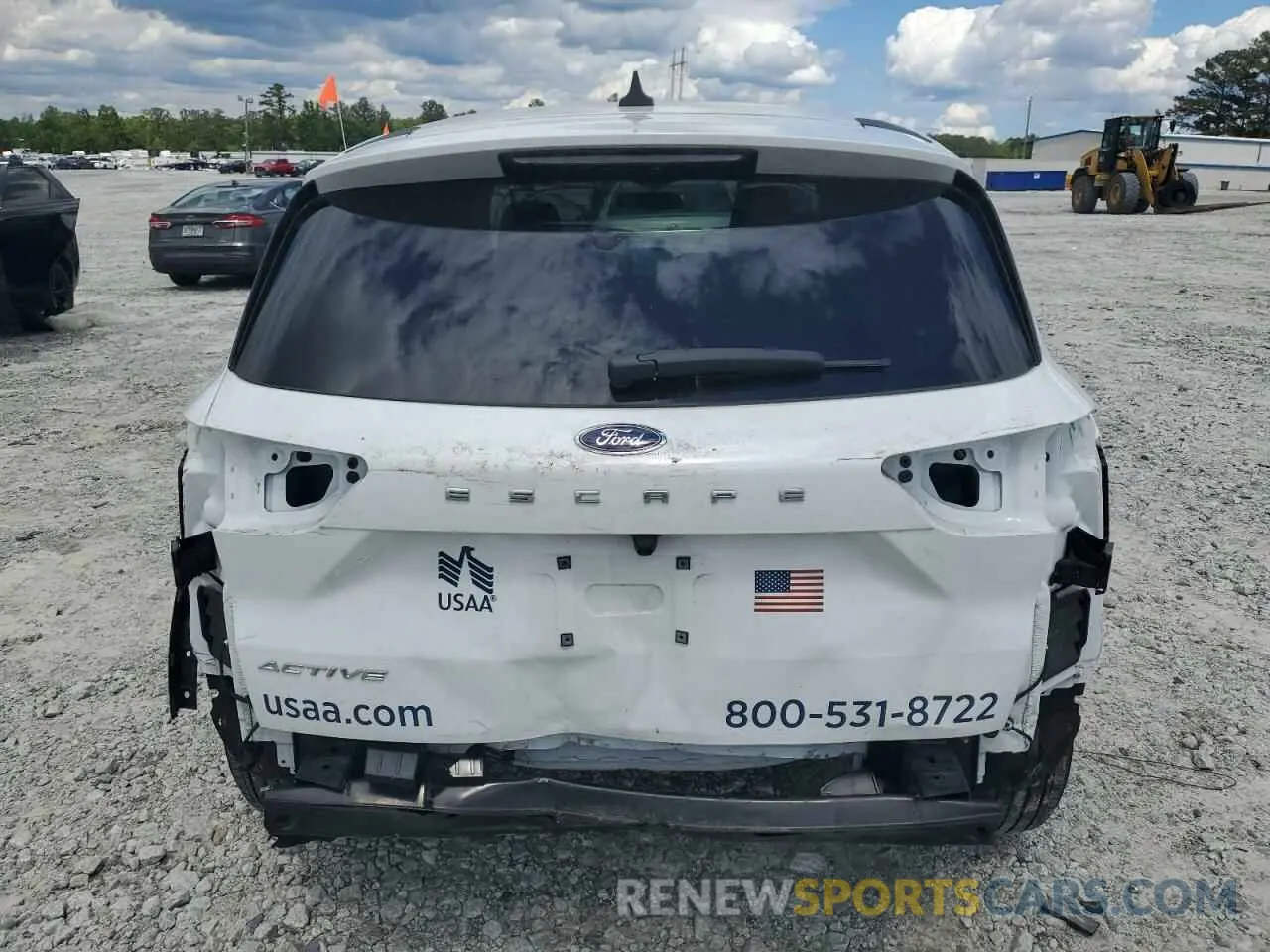6 Photograph of a damaged car 1FMCU0GN4PUA41362 FORD ESCAPE ACT 2023