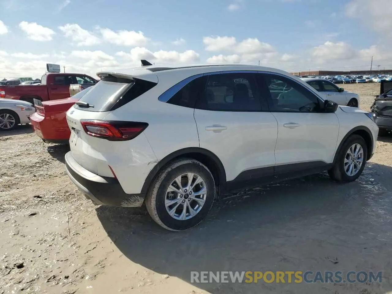 3 Photograph of a damaged car 1FMCU0GN8PUA43423 FORD ESCAPE ACT 2023