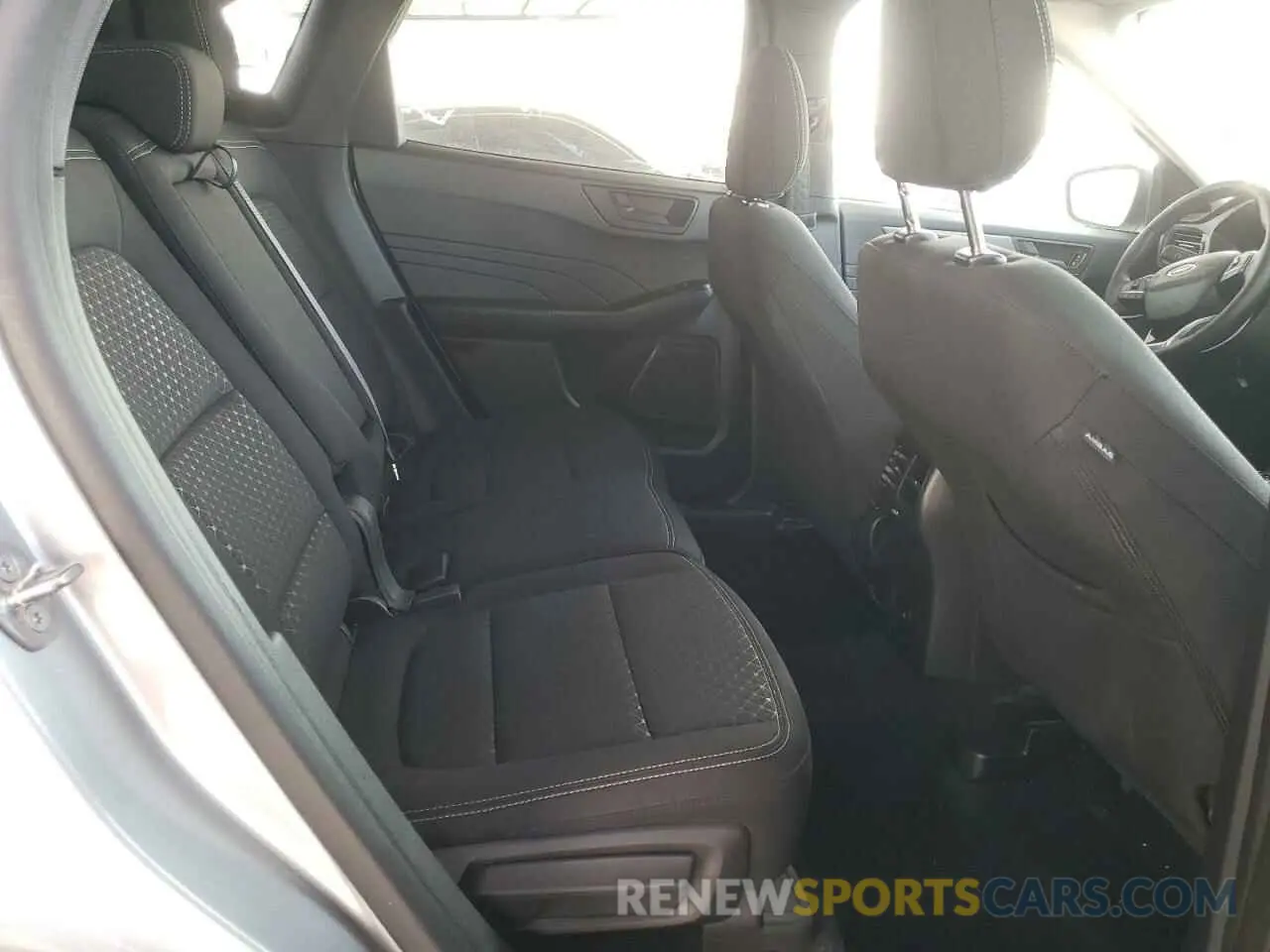 11 Photograph of a damaged car 1FMCU0GN8PUA54289 FORD ESCAPE ACT 2023