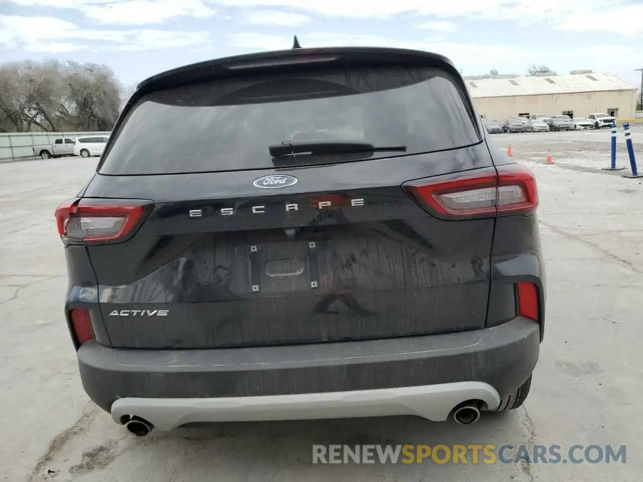 6 Photograph of a damaged car 1FMCU0GNXPUA54424 FORD ESCAPE ACT 2023