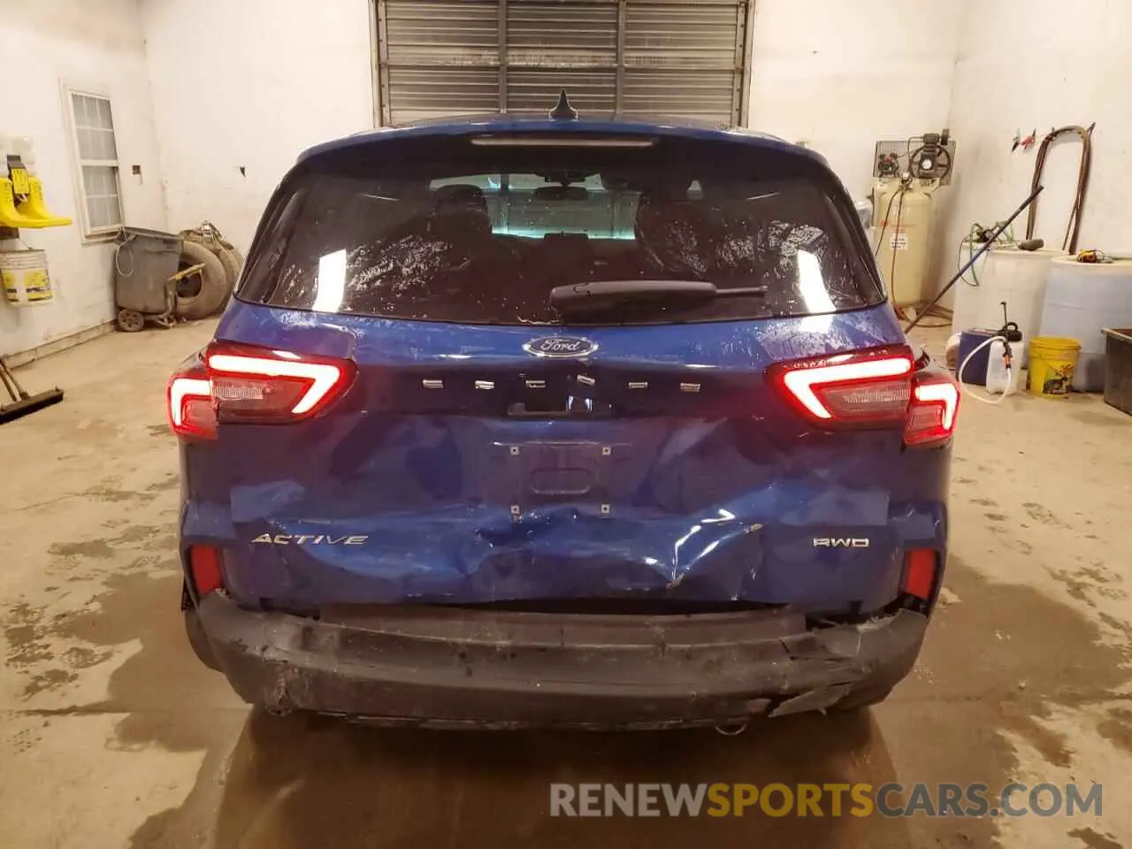 6 Photograph of a damaged car 1FMCU9GN3PUA60599 FORD ESCAPE ACT 2023