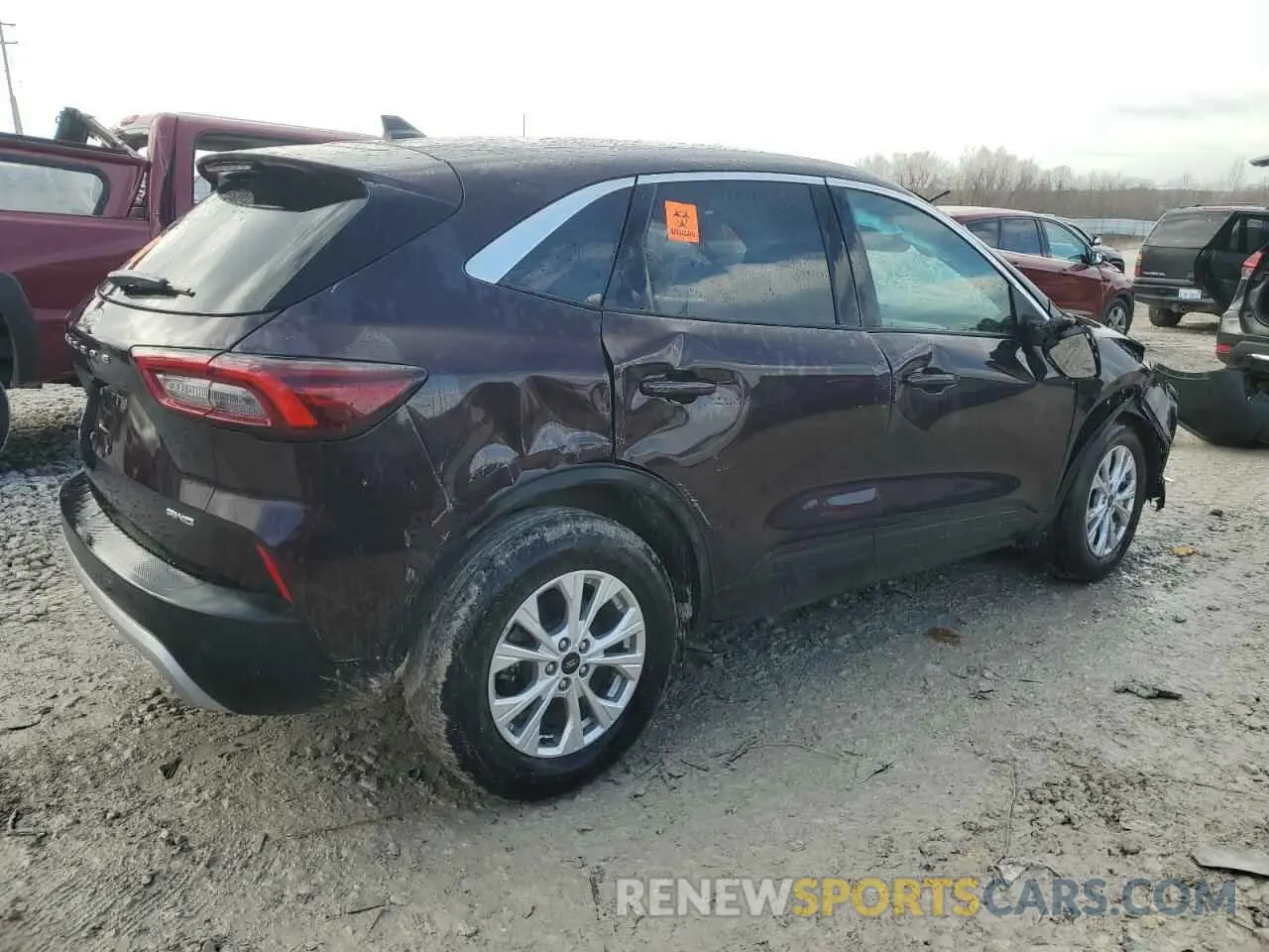 3 Photograph of a damaged car 1FMCU9GN4PUB40767 FORD ESCAPE ACT 2023