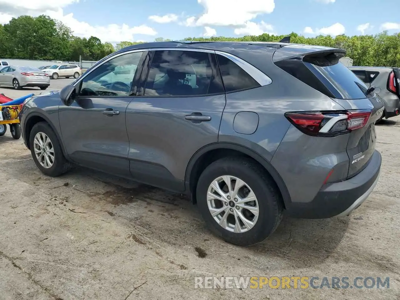 2 Photograph of a damaged car 1FMCU9GN5PUA00811 FORD ESCAPE ACT 2023