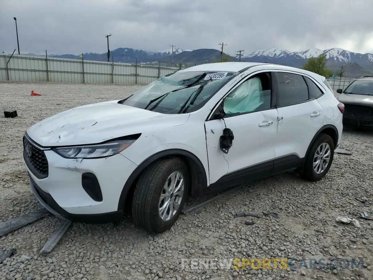1 Фотография поврежденного автомобиля 1FMCU9GN7PUA13527 FORD ESCAPE ACT 2023