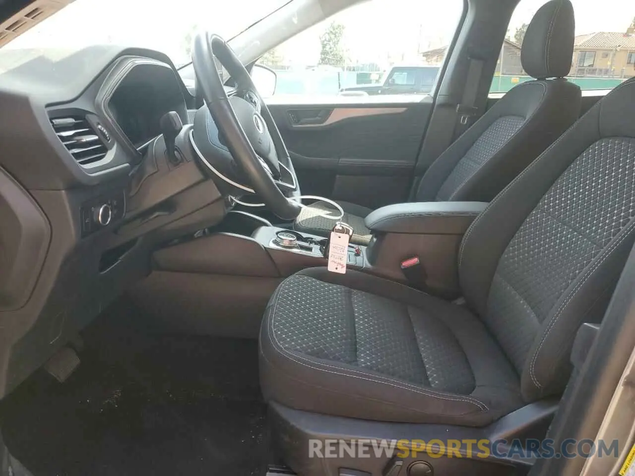 7 Photograph of a damaged car 1FMCU9GN9PUA33889 FORD ESCAPE ACT 2023