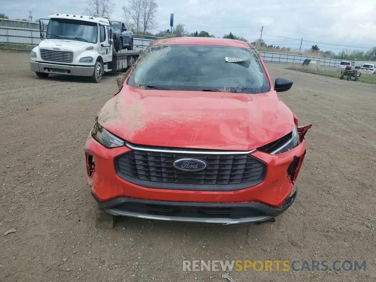5 Photograph of a damaged car 1FMCU0GN0RUB56964 FORD ESCAPE ACT 2024