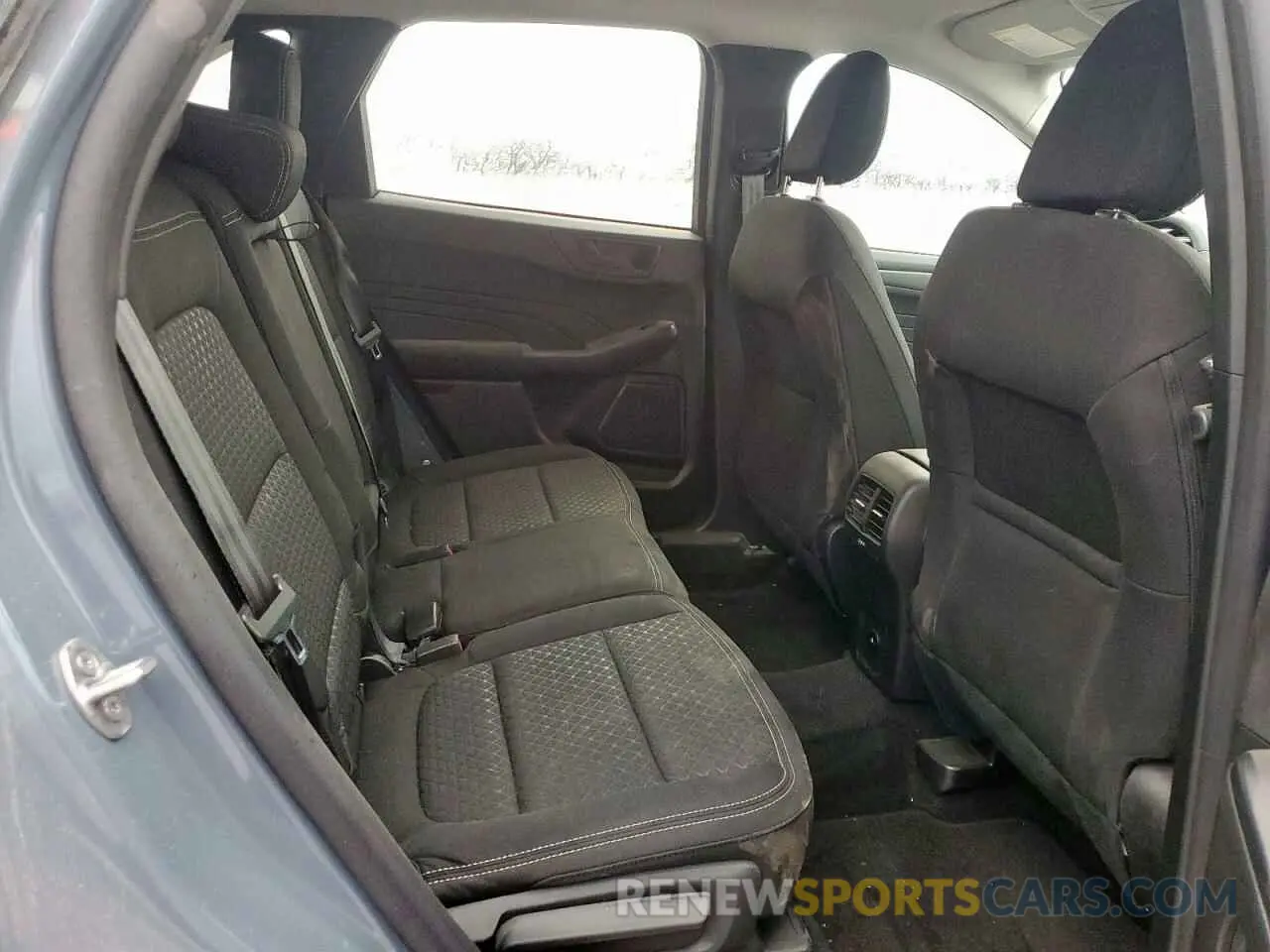 11 Photograph of a damaged car 1FMCU0GN2RUB35985 FORD ESCAPE ACT 2024