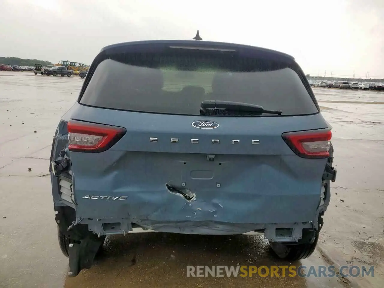 6 Photograph of a damaged car 1FMCU0GN2RUB35985 FORD ESCAPE ACT 2024