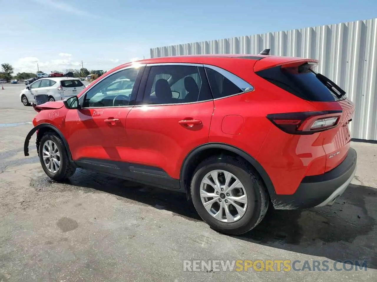 2 Фотография поврежденного автомобиля 1FMCU0GN3RUA52954 FORD ESCAPE ACT 2024