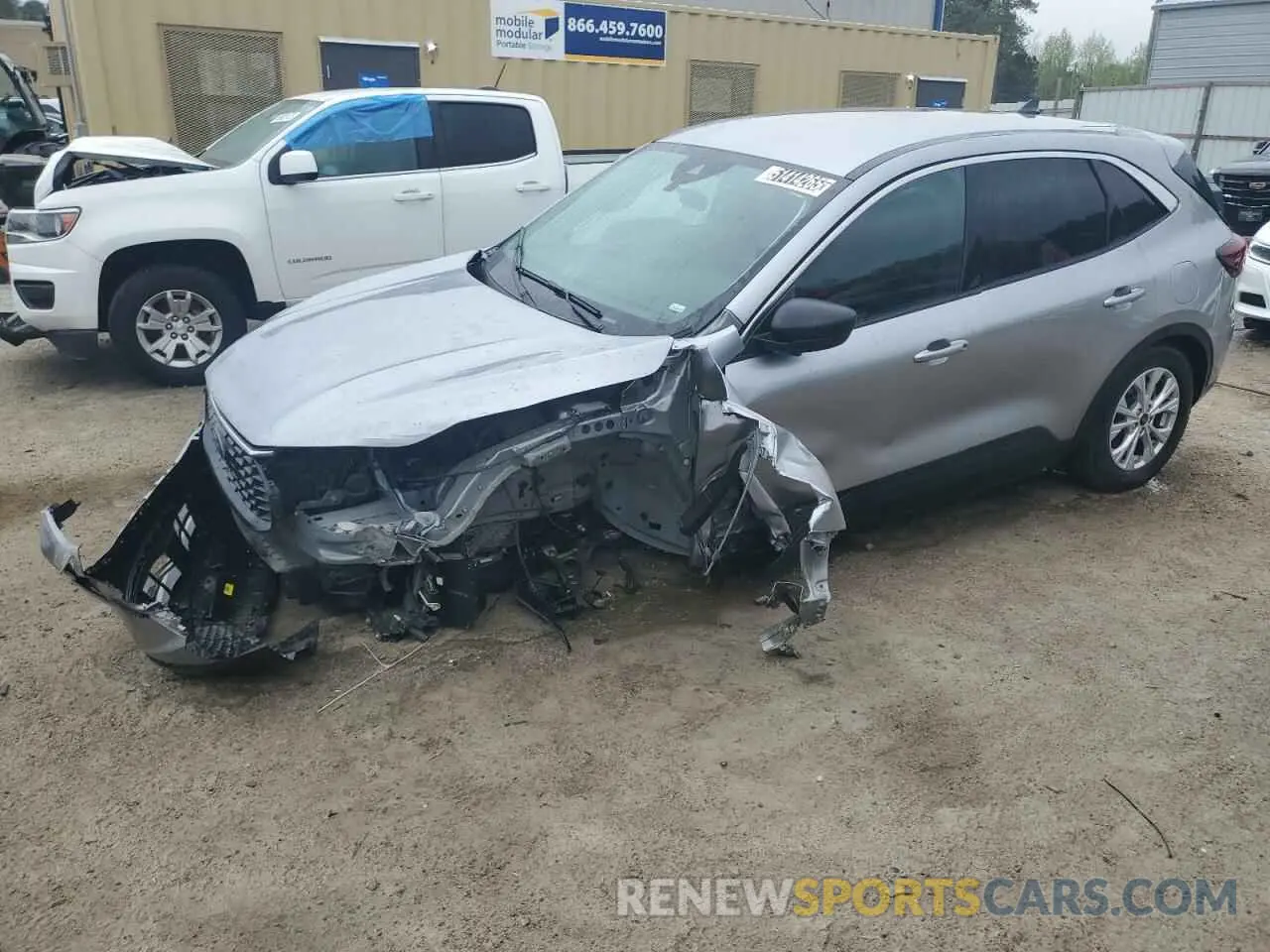 1 Фотография поврежденного автомобиля 1FMCU0GN4RUA05514 FORD ESCAPE ACT 2024
