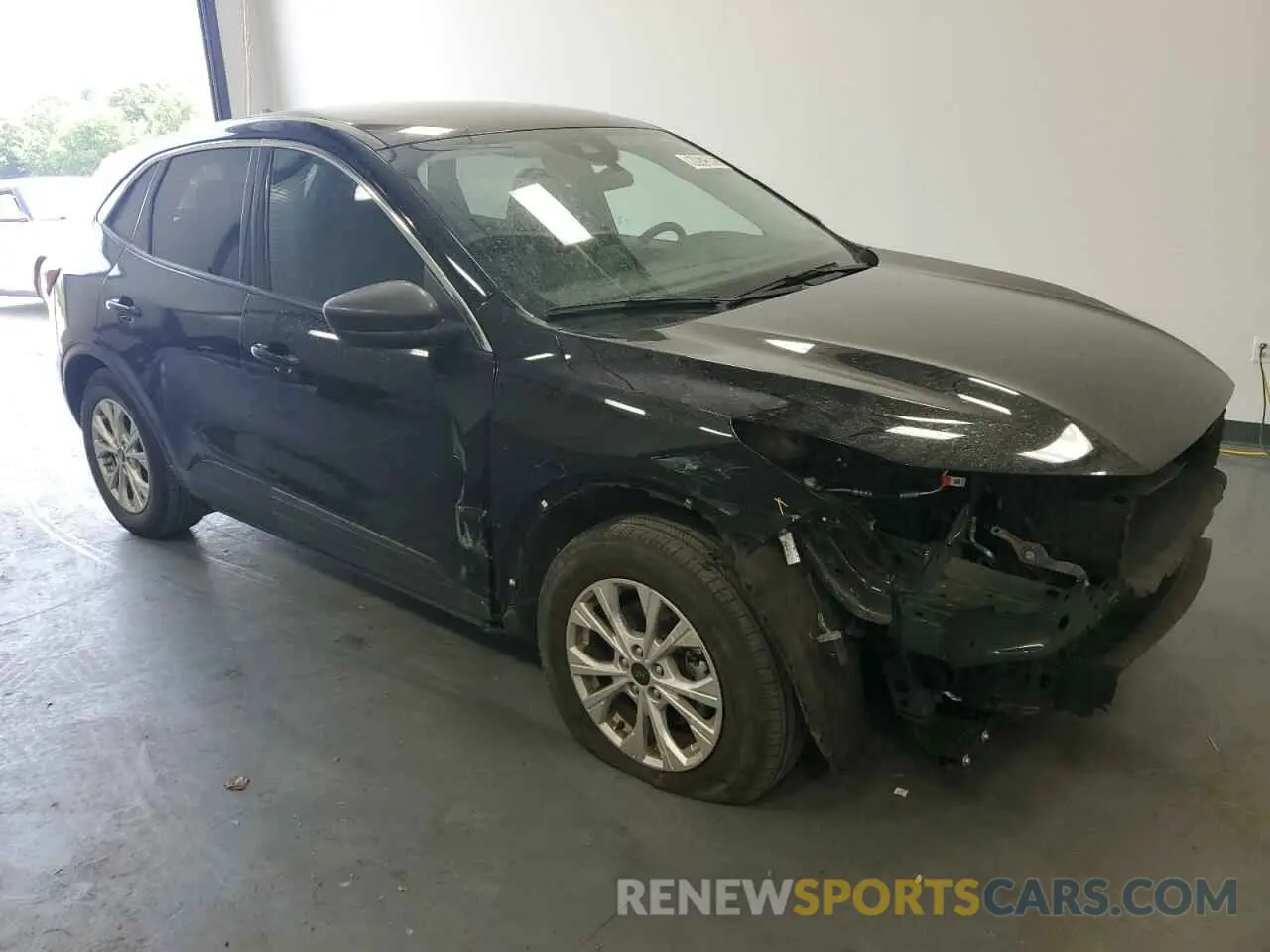 4 Photograph of a damaged car 1FMCU0GN9RUA03693 FORD ESCAPE ACT 2024