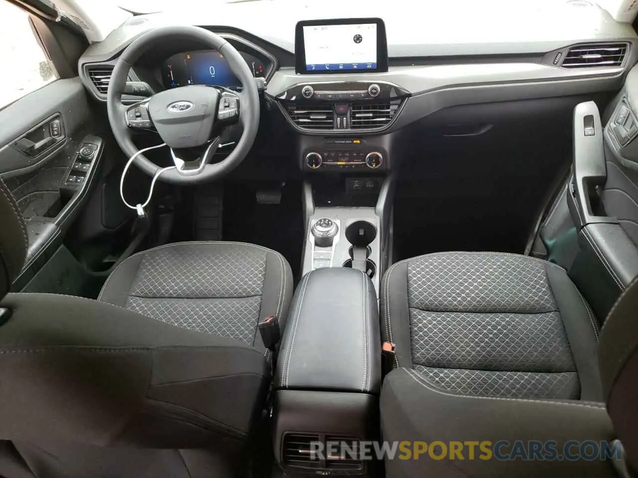 8 Фотография поврежденного автомобиля 1FMCU0GNXRUB43834 FORD ESCAPE ACT 2024