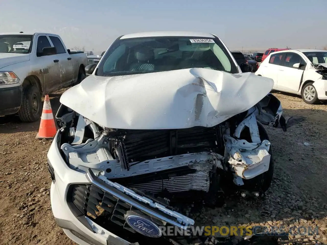 5 Photograph of a damaged car 1FMCU9GN0RUA77914 FORD ESCAPE ACT 2024
