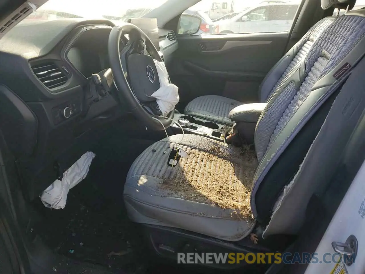 7 Photograph of a damaged car 1FMCU9GN0RUA77914 FORD ESCAPE ACT 2024