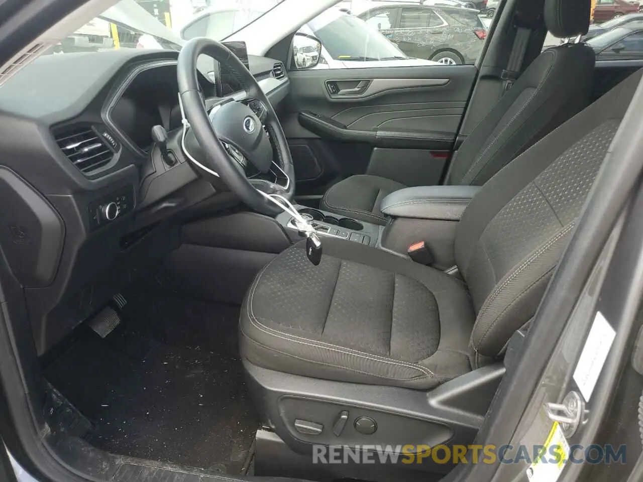 7 Фотография поврежденного автомобиля 1FMCU9GN3RUA26438 FORD ESCAPE ACT 2024