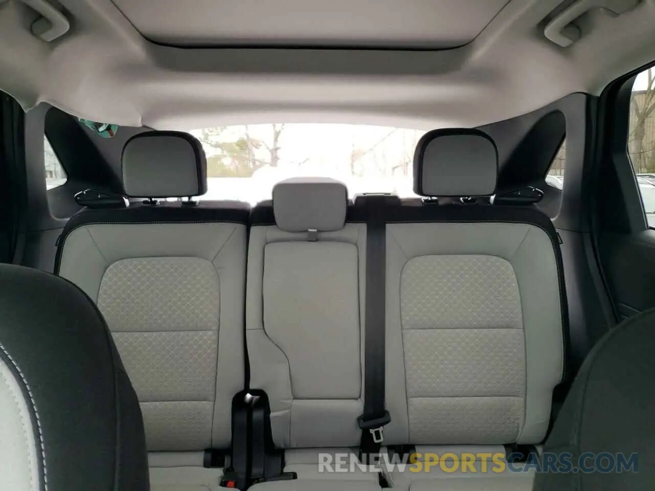 10 Фотография поврежденного автомобиля 1FMCU9GN3RUB01879 FORD ESCAPE ACT 2024