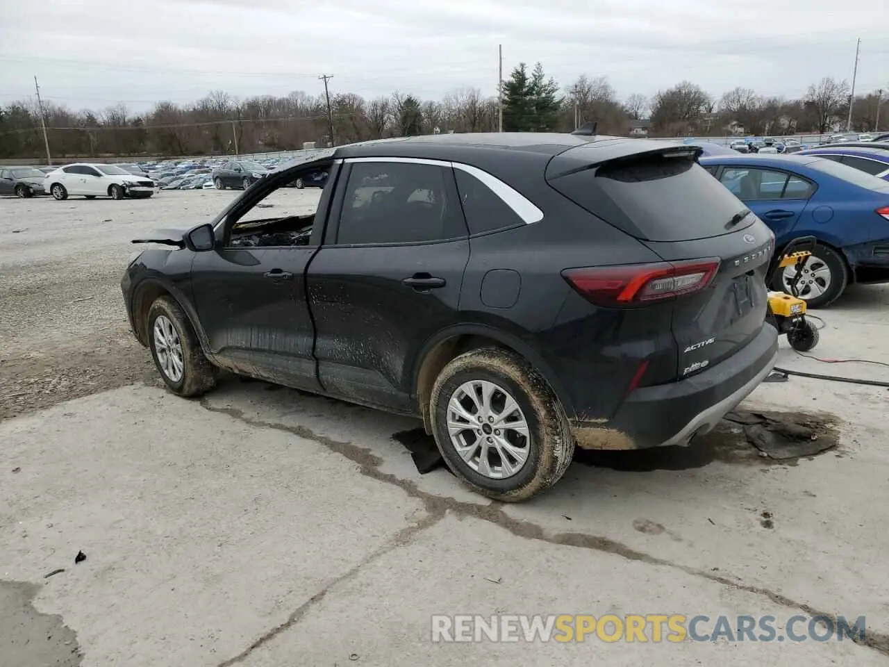 2 Photograph of a damaged car 1FMCU9GN8RUB32870 FORD ESCAPE ACT 2024