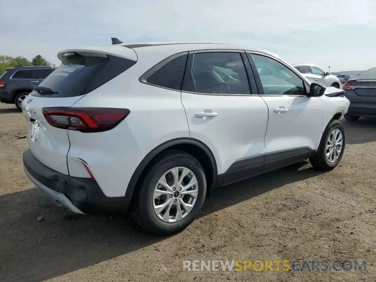 3 Photograph of a damaged car 1FMCU0GN3SUA56556 FORD ESCAPE ACT 2025