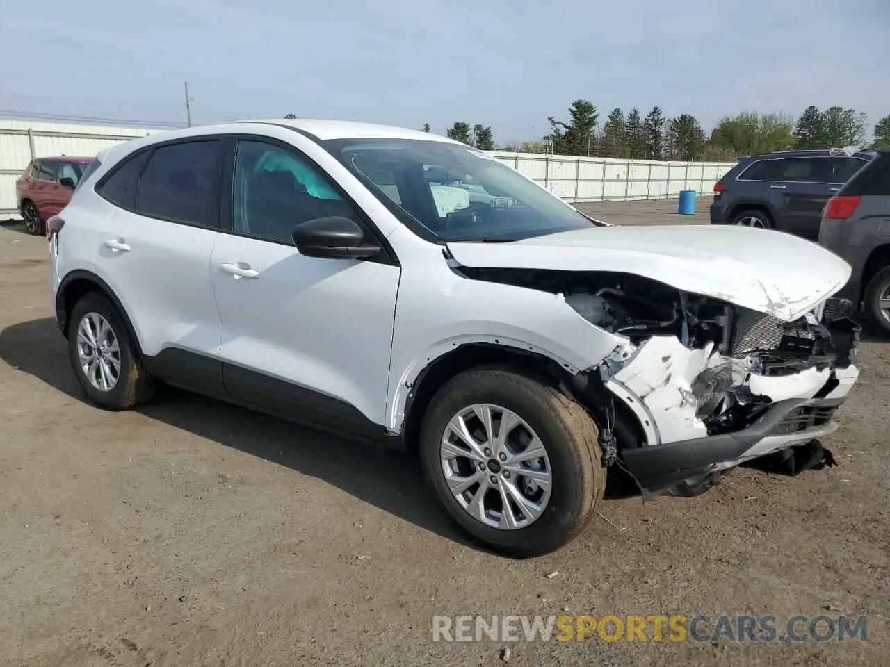 4 Photograph of a damaged car 1FMCU0GN3SUA56556 FORD ESCAPE ACT 2025