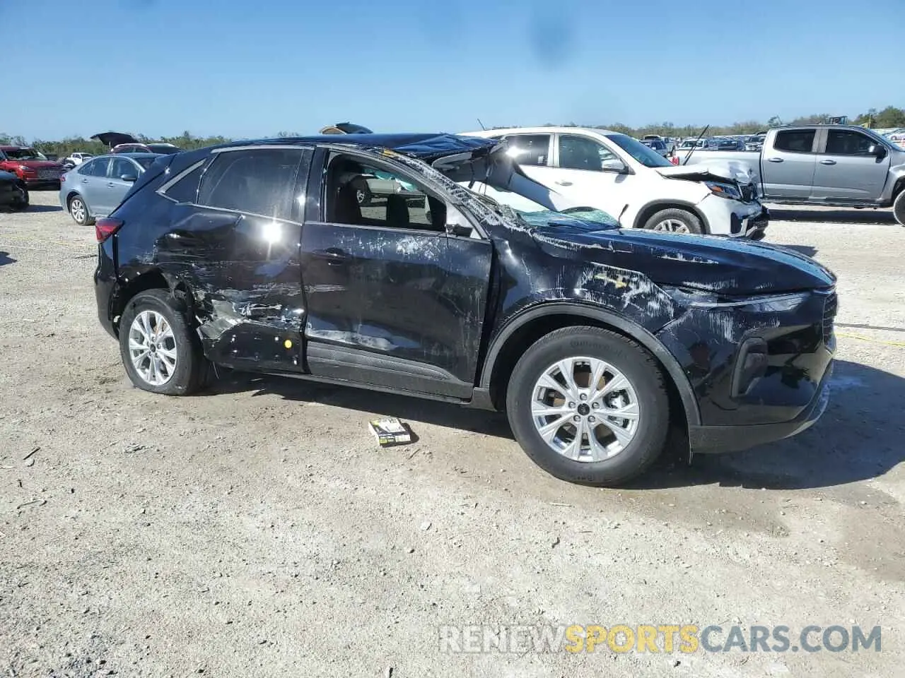 4 Фотография поврежденного автомобиля 1FMCU9GN5SUA59060 FORD ESCAPE ACT 2025